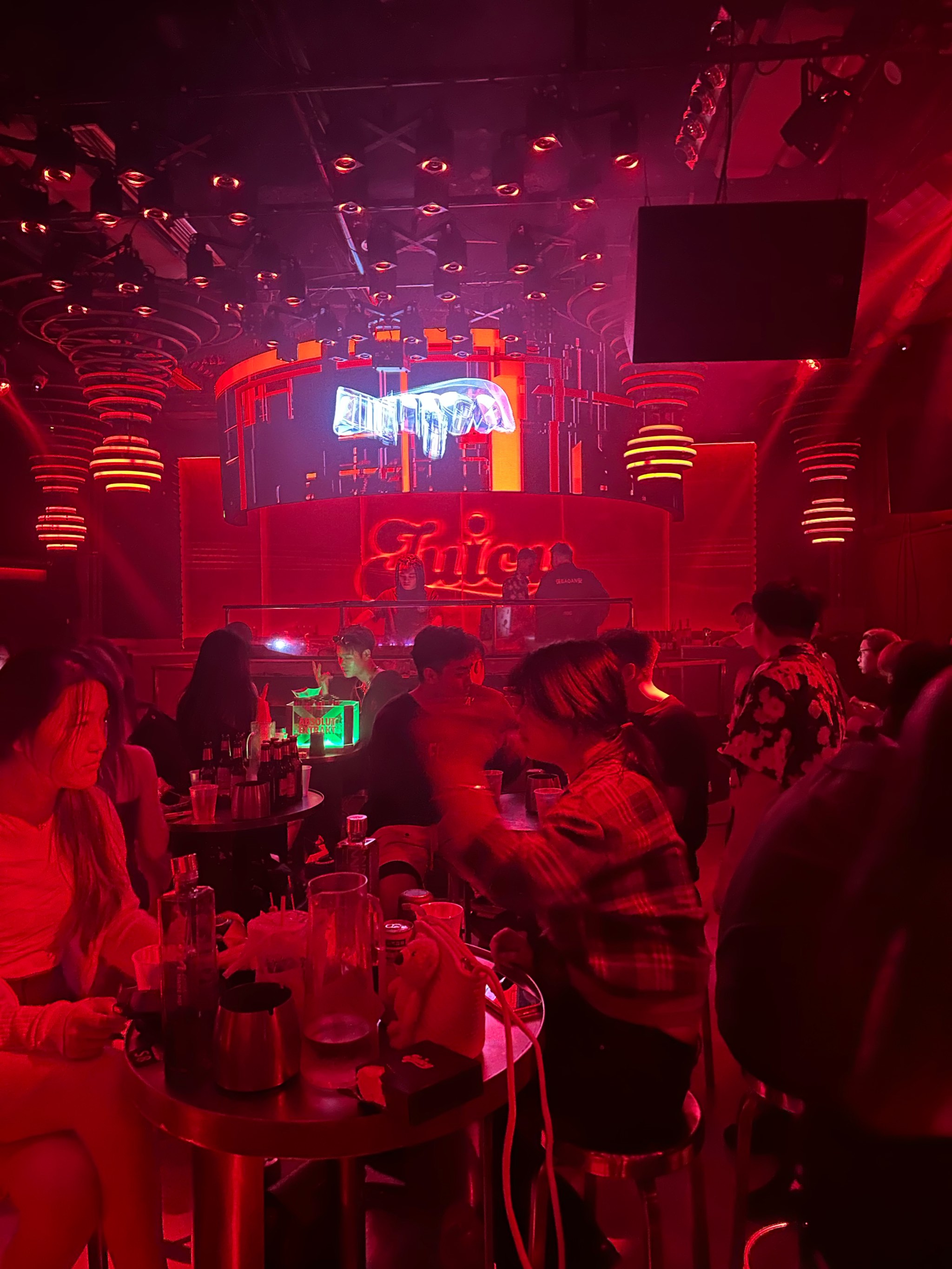 南阳商务ktv推荐性价比商务ktv首选-方城县ktv预订